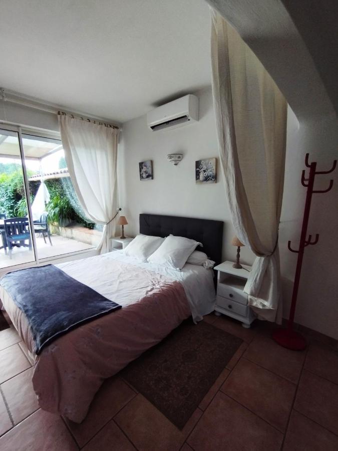 Au Vallon Rouge Saint-Paul-de-Vence Zewnętrze zdjęcie